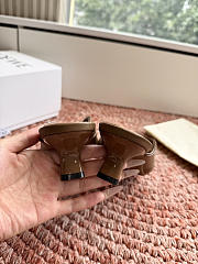 Bagsaaa Loewe Pebble Soft slide in nappa lambskin brown - 4