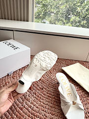 Bagsaaa Loewe Pebble Soft slide in nappa lambskin white - 3