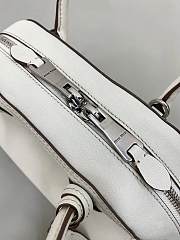Bagsaaa Miu Miu Vivant nappa leather bag 5BB200 white - 28cm - 2