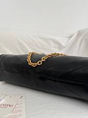 Bagsaaa Valentino Garavani Panthea Shoulder Bag In Nappa Leather With Chevron Pattern black - 33cm - 4