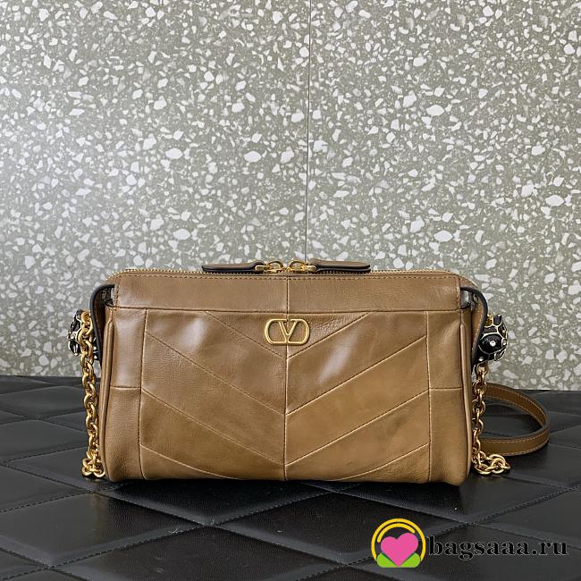 Bagsaaa Valentino Garavani Panthea Small Shoulder Bag In Nappa Leather With A Chevron Pattern tundra - 24cm - 1