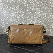 Bagsaaa Valentino Garavani Panthea Small Shoulder Bag In Nappa Leather With A Chevron Pattern tundra - 24cm - 1