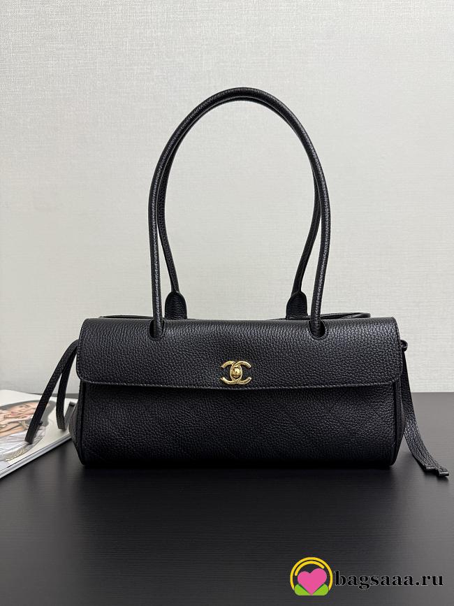 Bagsaaa Chanel Spring Summer 2026 Small Tote AS6288 black - 32cm - 1
