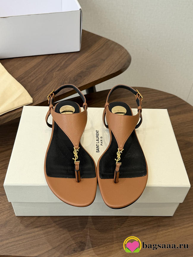 Bagsaaa YSL Cassandra sandals in smooth leather brown - 1