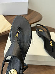 Bagsaaa YSL Cassandra sandals in smooth leather black - 2