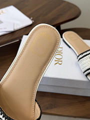 Bagsaaa Dioriviera Dior Woven Slide White Crocheted Raffia - 2