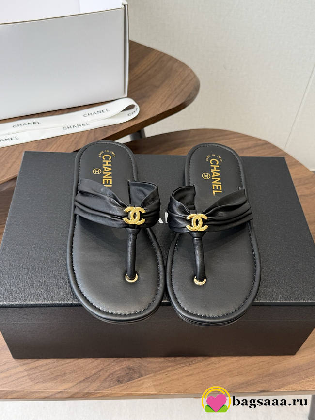 Bagsaaa Chanel Thongs black lambskin G47103 - 1