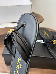 Bagsaaa Chanel Thongs black lambskin G47103 - 4
