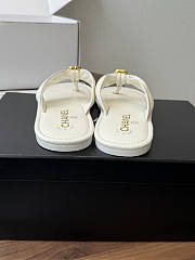 Bagsaaa Chanel Thongs white lambskin G47103 - 3