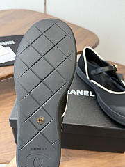 Bagsaaa Chanel 2026 collection Mary Janes G47139 black & white - 4