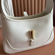 Bagsaaa Gucci Jackie 1961 medium shoulder bag 863136 white leather - 31.5cm - 3