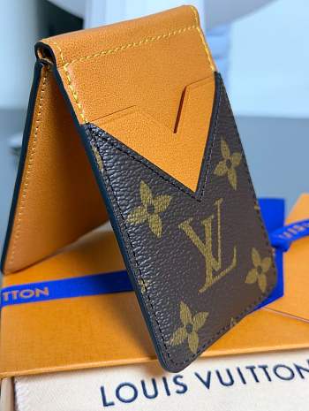 Bagsaaa LV M27090 Compact Magnet - 6.5 x 10cm