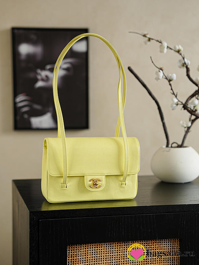 Bagsaaa Chanel Spring Summer 2026 collection Small Flap Bag AS6130 Yellow - 22cm - 1
