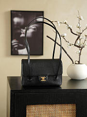 Bagsaaa Chanel Spring Summer 2026 collection Small Flap Bag AS6130 Black - 22cm - 1