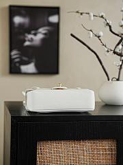 Bagsaaa Chanel Spring Summer 2026 collection Small Flap Bag AS6130 White - 22cm - 3