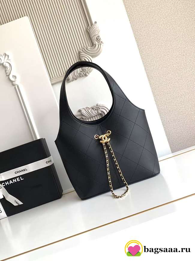 Bagsaaa Chanel Spring Summer 2026 collection Shopping Bag AS6108 black - 35cm - 1