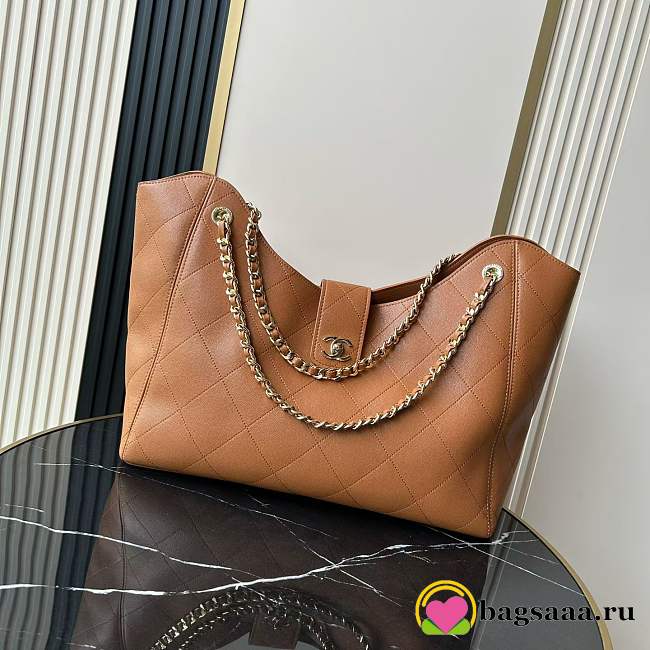 Bagsaaa Chanel 2026 collection Maxi Shopping Bag AS6095 brown - 54cm - 1