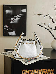 Bagsaaa CHANEL 25 Mini Handbag AS5631 White raffia - 22cm - 3