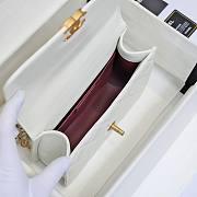 Bagsaaa Chanel Small Flap Bag AS2649 white - 22cm - 4