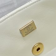 Bagsaaa Chanel Mini Classic Handbag white caviar - 20cm - 3