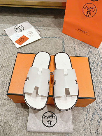 Bagsaaa Hermès Izmir sandal white