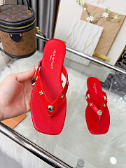 Bagsaaa LV Gaia Flat Thong red - 3