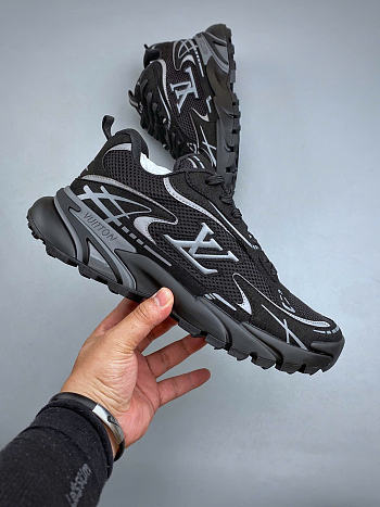 Bagsaaa LV Tatic Runner Sneaker black