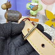 Bagsaaa LV M29879 Pochette Hills Monogram Emblème Peuplier - 18.5cm - 3