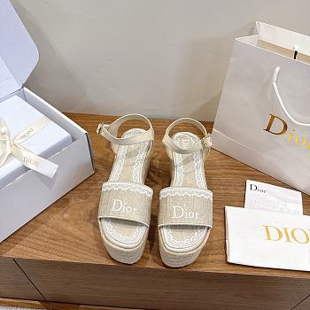 Bagsaaa Dior Dentelle Wedge Sandal Trench Dior Oblique Embroidered and White Lace 8cm