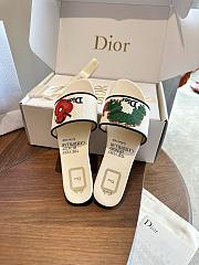 Bagsaaa Dior Mule Dway Coton brodé blanc et motif Book Cover multicolore - 4
