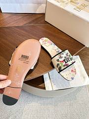 Bagsaaa Dior Dway Slide Embroidered Cotton and Multicolor Dior Hortensia Garden Motif - 4