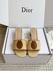 Bagsaaa Dioriviera Médaillon Heeled Slide Natural Embroidered and Cognac Brown 3.5cm - 1