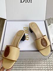 Bagsaaa Dioriviera Médaillon Heeled Slide Natural Embroidered and Cognac Brown 3.5cm - 3