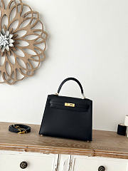 Bagsaaa Hermès Kelly black epsom & gold - 25cm - 1