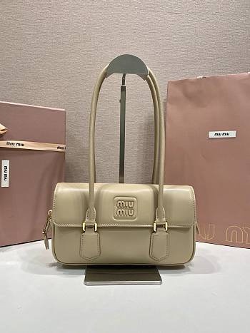 Bagsaaa Miu Miu Arcadie leather bag 5BD282 beige - 24cm