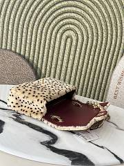 Bagsaaa Chanel Métiers d'Art 2026 Medium Classic Flap bag Dalmatian print pony hair - 25.5cm - 2