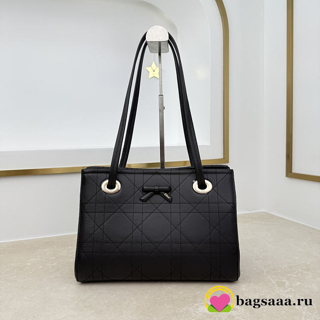 Bagsaaa Small Dior Promenade Shopping Bag Black Flat Cannage Calfskin - 27cm - 1