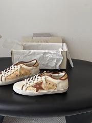 Bagsaaa Golden Goose Women’s Super-Star in white leather and raffia  - 2
