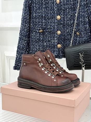 Bagsaaa Miu Miu Leather booties brown