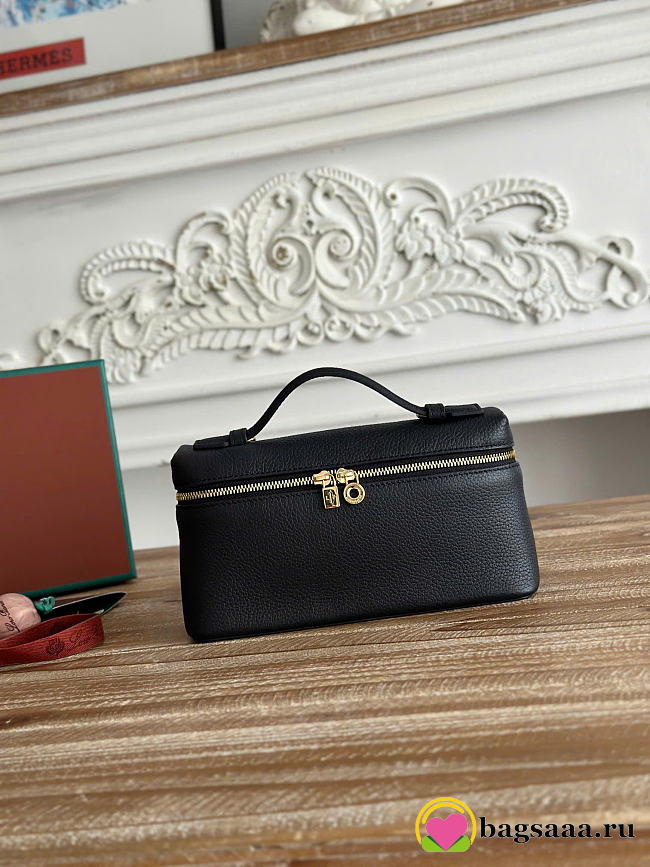 Bagsaaa Loro Piana Extra Bag L27 Black - 27 cm - 1