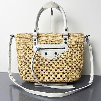 Bagsaaa Balenciaga Le City Basket Small in natural beige raffia & white - 28cm