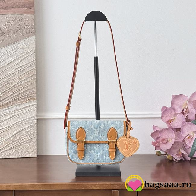 Bagsaaa LV M2A647 Satchel Wearable Wallet Blue - 19.5 x 15 x 6 cm - 1