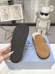 Bagsaaa Prada Suede mules light brown - 4