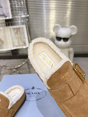 Bagsaaa Prada Suede mules light brown - 3