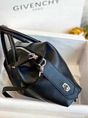 Bagsaaa Givenchy Soft Antigona black - 30cm - 3