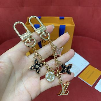 Bagsaaa LV M01188 Spring Street Chain Bag Charm 