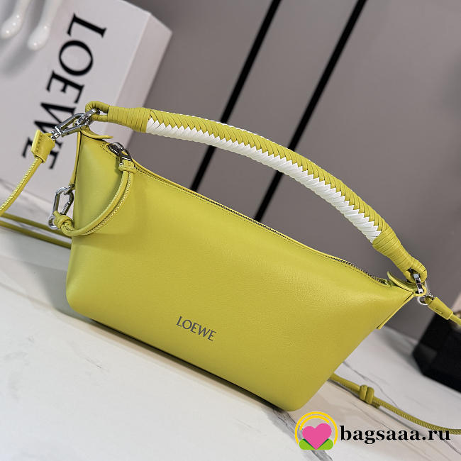 Bagsaaa Loewe Cala mini bag in mellow nappa lambskin lemon - 26cm - 1