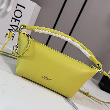 Bagsaaa Loewe Cala mini bag in mellow nappa lambskin lemon - 26cm