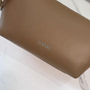 Bagsaaa Loewe Cala mini bag in mellow nappa lambskin brown - 26cm - 3