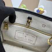 Bagsaaa LV M2A097 OnTheGo PM Monogram Bleu - 25cm - 2